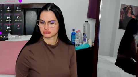 Alexis online show from December 9, 2024, 8:55 am