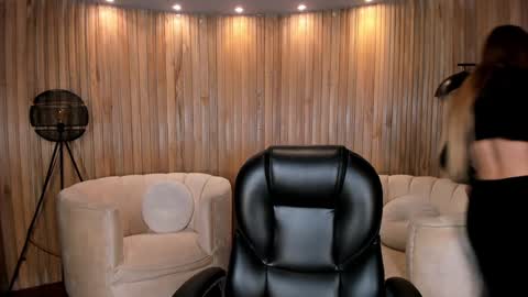 Lexie  online show from December 31, 2024, 11:31 am