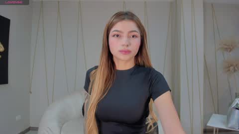 Lexie  online show from January 3, 2025, 12:19 pm