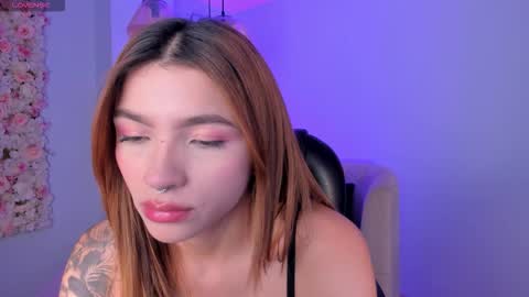 Lexie  online show from October 1, 2025, 6:25 pm