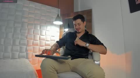 lexmiller18 online show from October 12, 2025, 4:00 am