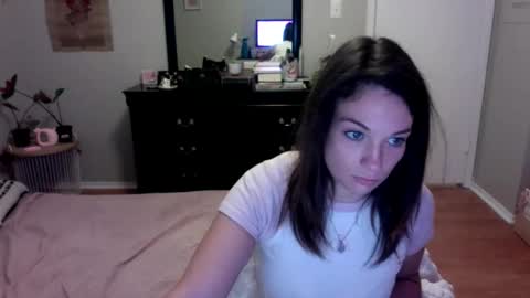 lexwyoex online show from November 3, 2025, 7:42 am