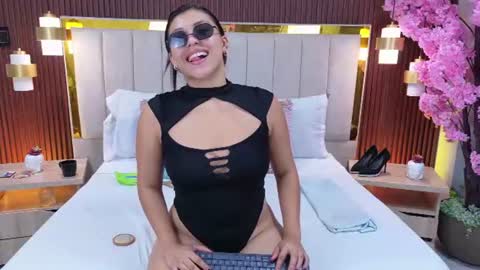 lexxi_gb online show from July 24, 2026, 8:40 pm