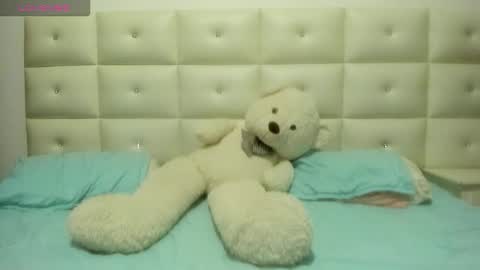 Snapshot of lexxi_ross chatting on November 26, 2025, 6:09 pm LEXXI online show from November 26, 2025, 6:09 pm