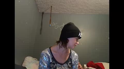 Snapshot of lexxndemm chatting on December 4, 2024, 11:24 pm lexxndemm online show from December 4, 2024, 11:24 pm