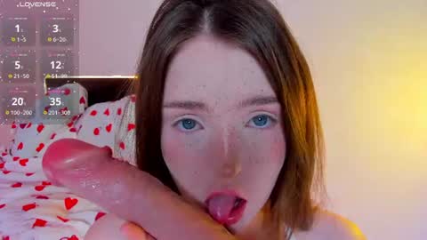 lexi miu online show from July 19, 2026, 7:06 pm