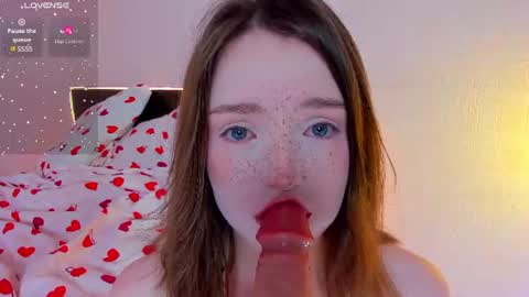lexi miu online show from July 22, 2026, 7:05 pm
