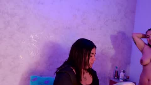 lexy and mia online show from June 14, 2026, 2:57 am