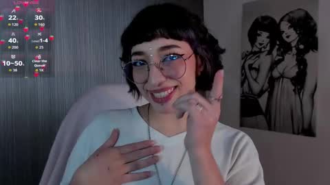 Snapshot of lexy_bluu chatting on November 5, 2025, 3:45 pm Lexy online show from November 5, 2025, 3:45 pm