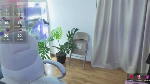 Lexy  online show from November 10, 2025, 4:11 am