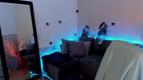 Lexy online show from October 28, 2025, 2:37 am