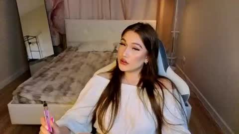 Lexy Gilbert online show from July 28, 2026, 12:48 pm