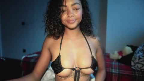 LEXY - Independent account online show from April 13, 2026, 9:48 am