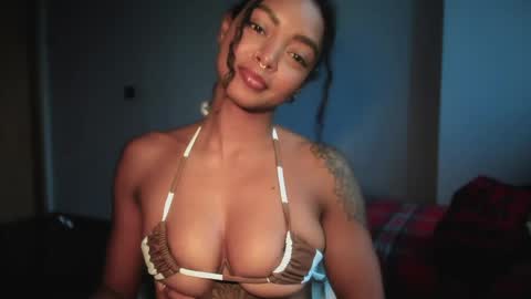 LEXY - Independent account online show from May 14, 2026, 12:12 pm