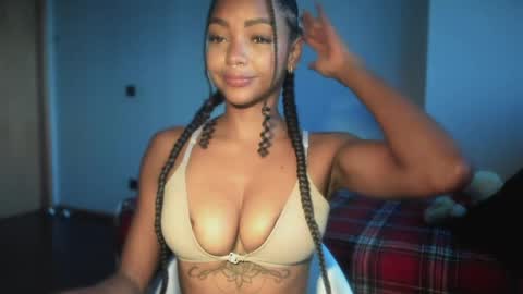 LEXY - Independent account online show from May 31, 2026, 10:22 am