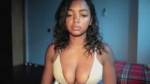 LEXY - Independent account online show from June 22, 2026, 10:12 am