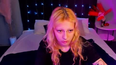 Lexy online show from January 24, 2025, 10:21 am