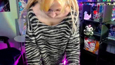 Lexy online show from March 10, 2025, 1:21 pm