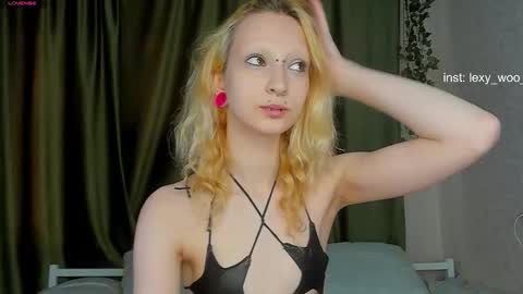 Snapshot of lexy_woorhez chatting on March 27, 2026, 11:21 am Lexy online show from March 27, 2026, 11:21 am