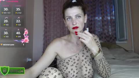 Snapshot of lexyandpoul chatting on July 7, 2026, 9:19 pm maksiANDjaney online show from July 7, 2026, 9:19 pm