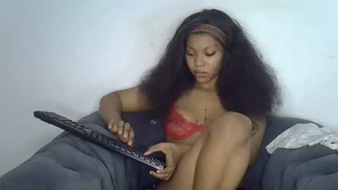 Lexy online show from July 7, 2026, 6:27 am