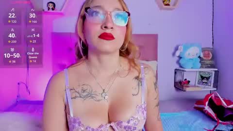 Snapshot of lexyroose chatting on July 24, 2026, 7:45 pm LEXYROOSE online show from July 24, 2026, 7:45 pm