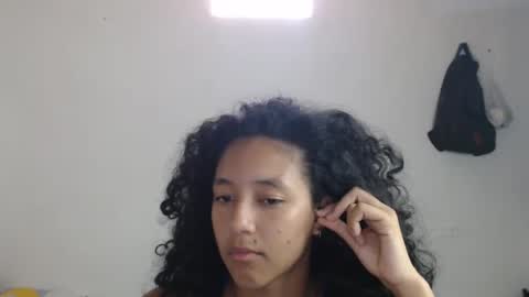 lolita online show from March 12, 2025, 1:08 pm