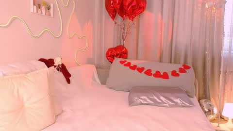 Snapshot of leyalayla chatting on March 2, 2026, 5:08 am Lily online show from March 2, 2026, 5:08 am