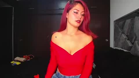 Snapshot of leydysexlover chatting on September 18, 2025, 1:18 am Leydy online show from September 18, 2025, 1:18 am