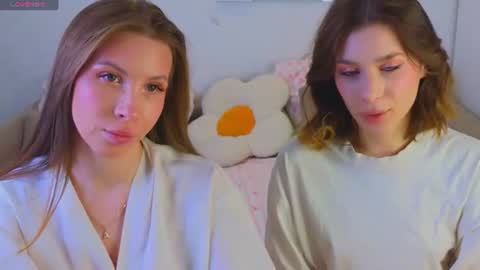Snapshot of leylalin chatting on July 18, 2026, 10:13 pm Leila online show from July 18, 2026, 10:13 pm