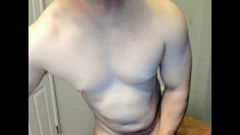 Snapshot of lhotboyl chatting on April 10, 2026, 12:38 am lhotboyl online show from April 10, 2026, 12:38 am