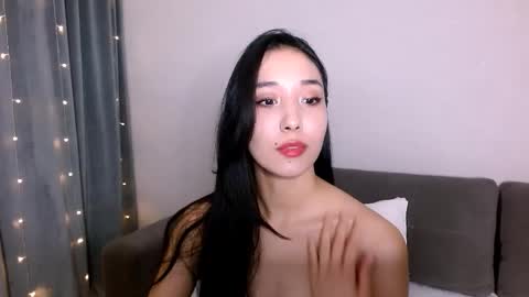 Snapshot of li_noen chatting on March 10, 2026, 1:32 am Li online show from March 10, 2026, 1:32 am