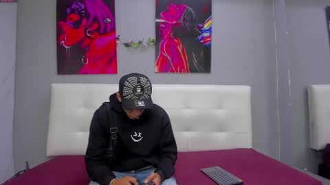 lia78couple online show from July 21, 2026, 7:49 pm