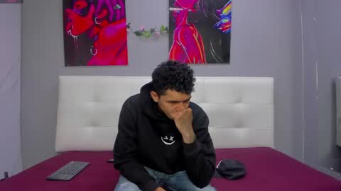 lia78couple online show from July 23, 2026, 9:13 pm