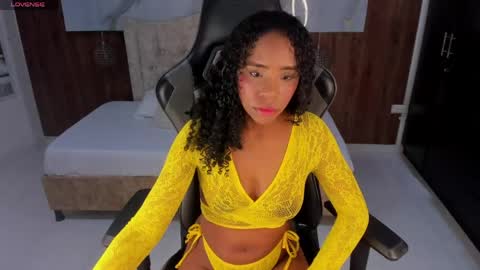 lia_16_ online show from May 15, 2026, 11:17 am