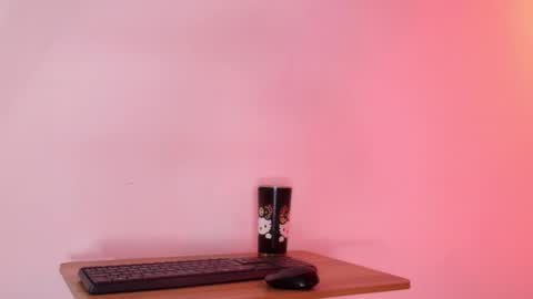 Lia  online show from April 12, 2026, 3:44 am