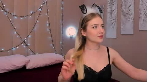 Lia online show from April 19, 2026, 1:38 am