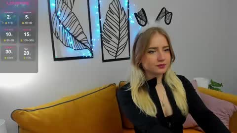 Lia online show from May 6, 2026, 1:57 am