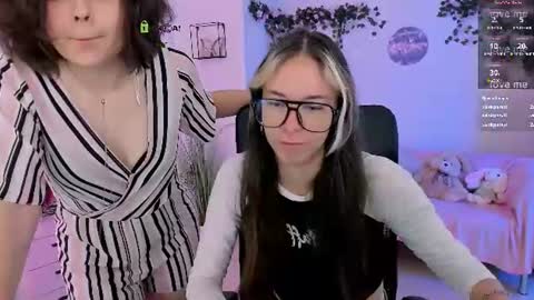 lia_dream_ online show from July 19, 2026, 8:51 am