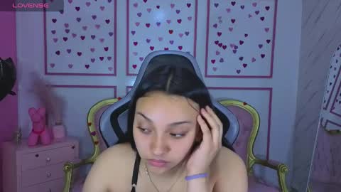 Snapshot of lia_harper_t chatting on June 3, 2026, 2:47 am lia_harper_t online show from June 3, 2026, 2:47 am