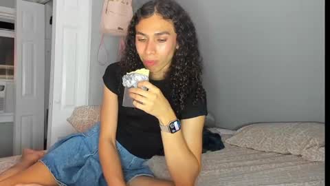 Kabroncita online show from September 15, 2025, 2:22 am