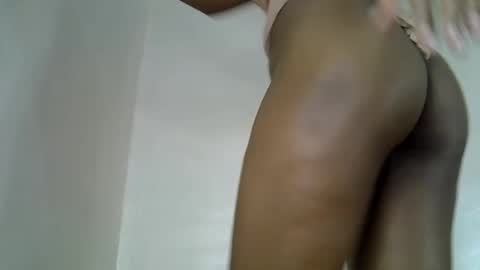 lia online show from November 26, 2025, 4:52 pm