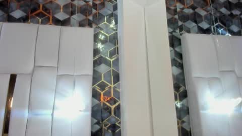 lia_mariana online show from March 22, 2026, 11:08 pm