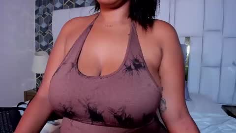 Snapshot of lia_mariana chatting on July 20, 2026, 1:24 pm lia_mariana online show from July 20, 2026, 1:24 pm