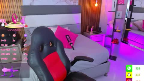 Snapshot of lia_roux1 chatting on March 6, 2026, 3:25 am Camila online show from March 6, 2026, 3:25 am