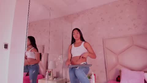 Snapshot of lia_saint chatting on July 28, 2026, 3:35 am lia_saint online show from July 28, 2026, 3:35 am