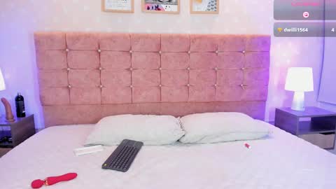 Snapshot of liaa_18 chatting on February 15, 2025, 5:41 am Liaa online show from February 15, 2025, 5:41 am