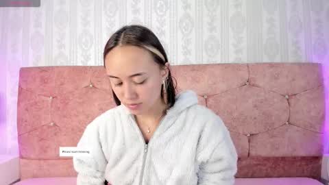 Snapshot of liaa_18 chatting on September 21, 2025, 2:35 am Liaa online show from September 21, 2025, 2:35 am