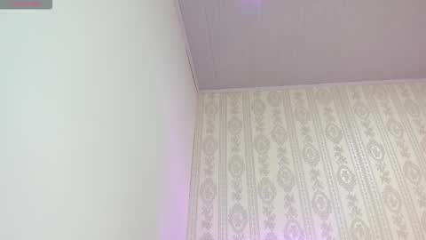 Snapshot of liaa_18 chatting on November 19, 2025, 3:17 am Liaa online show from November 19, 2025, 3:17 am