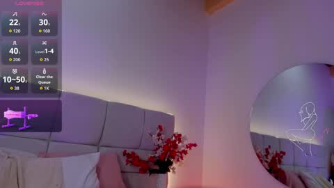 Snapshot of liaagener chatting on May 20, 2026, 6:36 pm Liaa online show from May 20, 2026, 6:36 pm